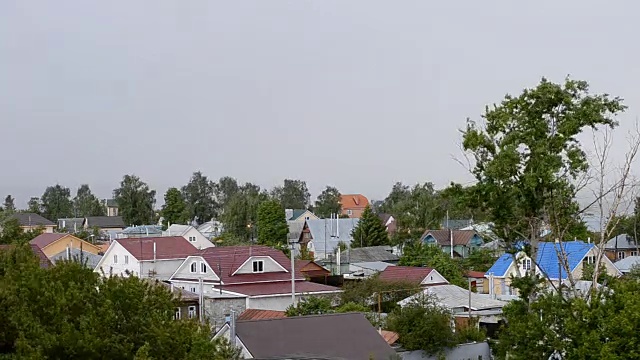 雨就要来了视频下载