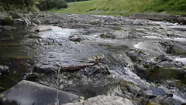 山河石清水视频素材