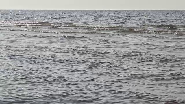 海上的波浪视频素材画面2