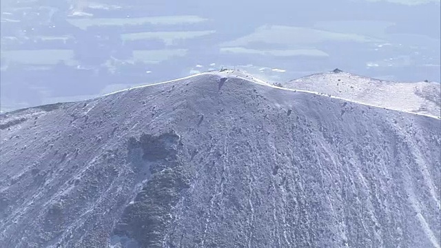 日本岩手雪山，高空视频素材