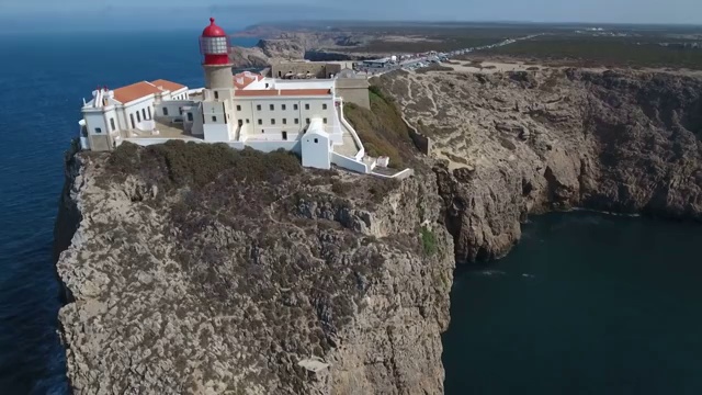 鸟瞰图圣维森特Cabo de Sao Vicente -欧洲最西南的点，位于葡萄牙的阿尔加维。视频素材