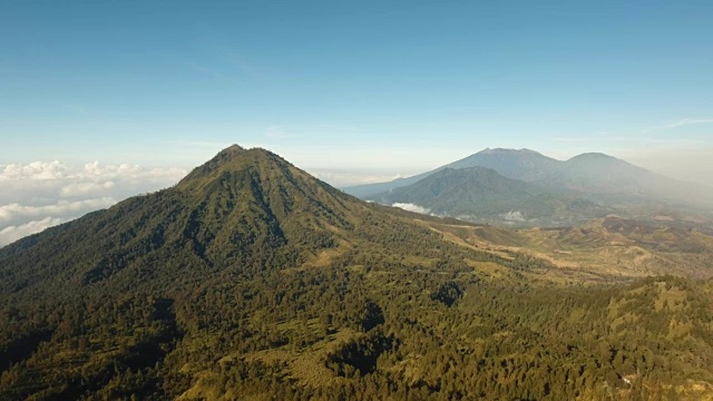 山地景观贾瓦岛，印度尼西亚视频素材