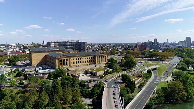 斯古吉尔河上空费城市区的鸟瞰图。视频素材