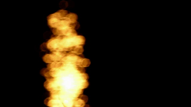 夕阳映在池塘里视频素材画面1