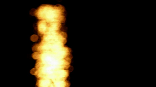 夕阳映在池塘里视频素材画面4
