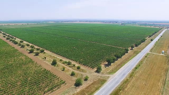 天线:农村的高速公路视频素材