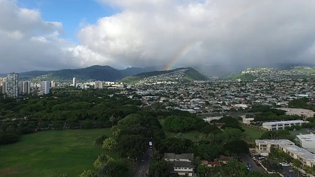 火奴鲁鲁彩虹拱门瓦胡岛夏威夷风暴清理视频素材