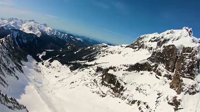 贝克山德明冰川黑岗山脉雄伟的自然山顶地形冬季冰川山峰背景视频素材