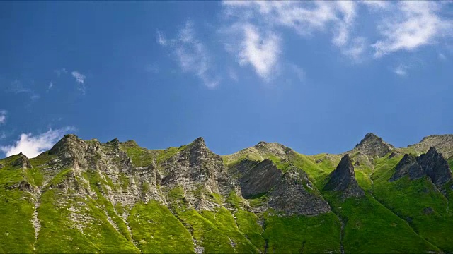 风景如画的山脉视频素材画面4