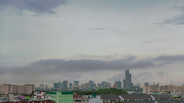 美丽的暴风雨和乌云视频素材画面1