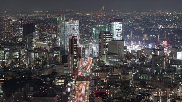 东京，日本，时间推移-涉谷夜从天空树塔中拍摄视频素材画面3